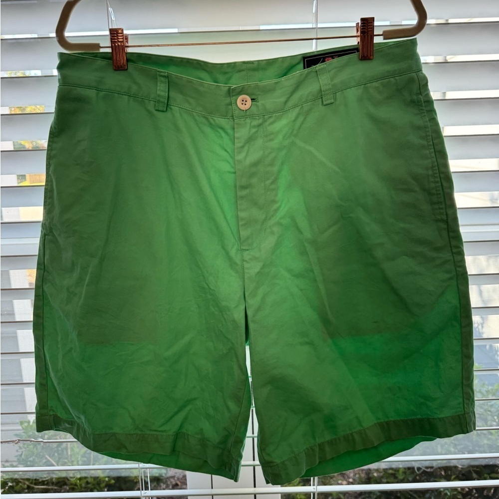 Vineyard Vines by Shep & Ian Green ShortsSize 36